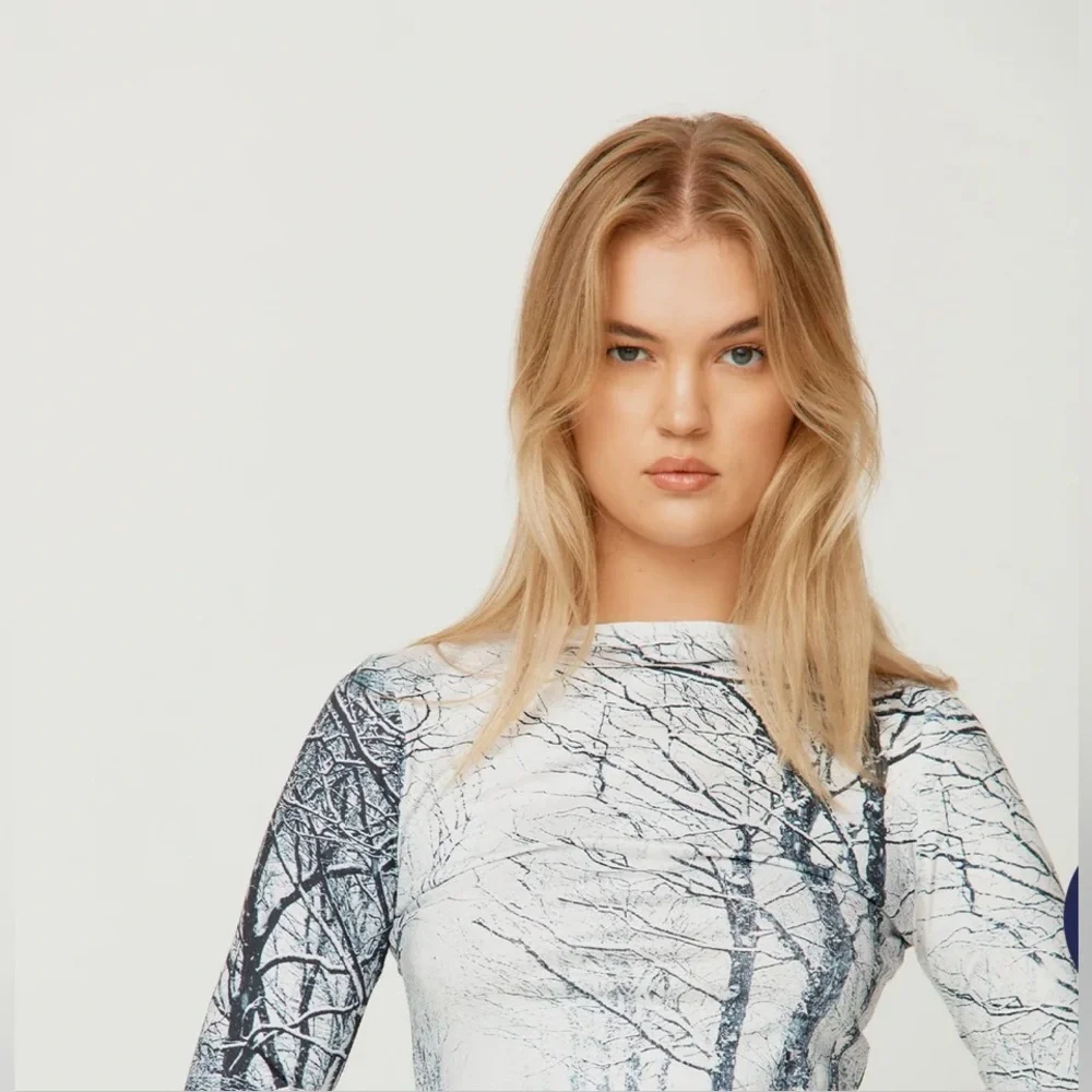 HOUSE OF SUNNY Out of Town Second Skin top - Picture 4 of 10